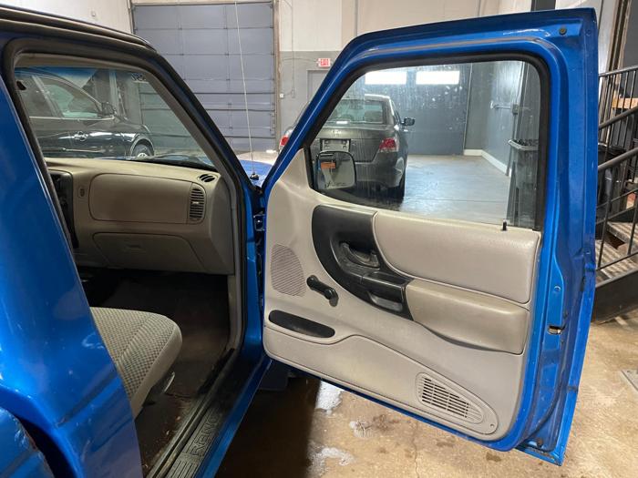 1999 ford ranger xl with 184133 miles for sale near elk-river, minnesota 71666be9ad414097b34ad167dc25190f.jpg