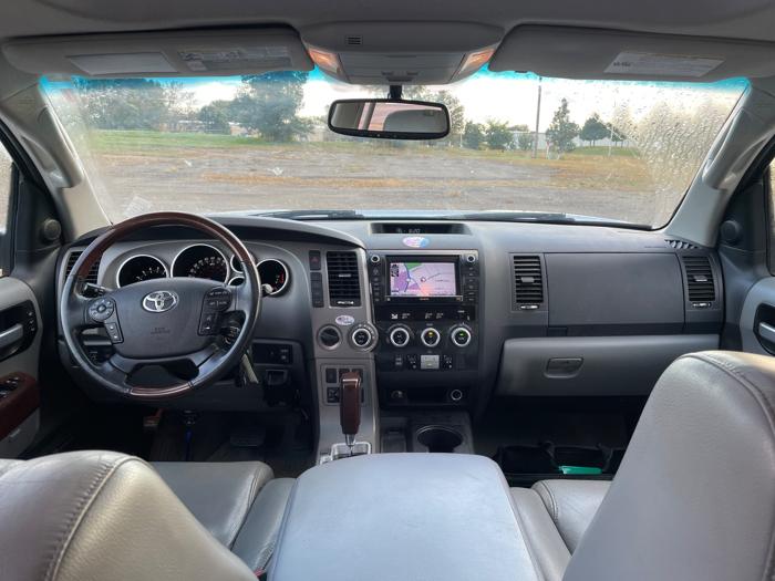 2011 toyota sequoia plantium-4wd-ffv with 210069 miles for sale near hastings, minnesota 716f2d37c96b4ef8a8bc359518e54766.jpeg