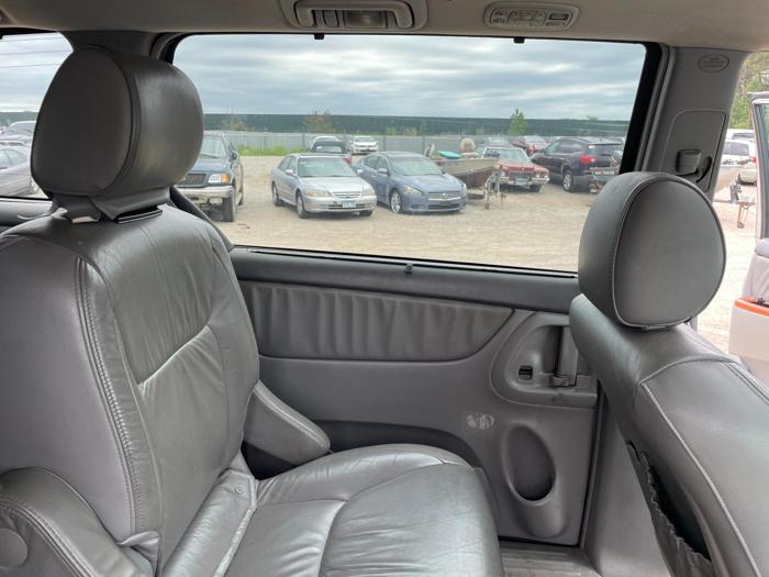 2006 Toyota Sienna