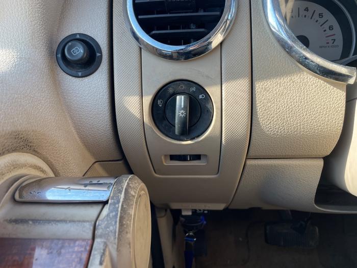 2006 ford explorer eddie-bauer-4.6l-4wd with 263873 miles for sale near fridley, minnesota 718861bd3337440d86be4576b9626e78.jpeg