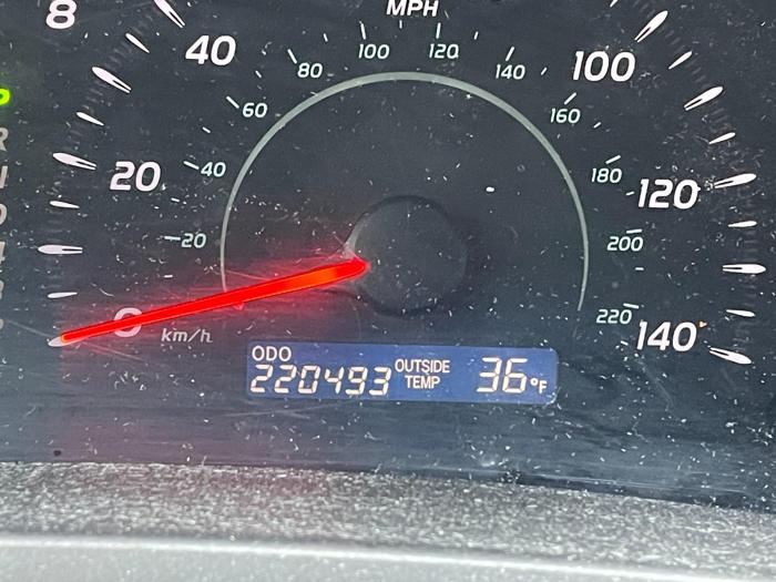 2008 toyota camry with 220493 miles for sale near elk-river, minnesota 71a19c5e87794e96957834f414de13b2.jpg