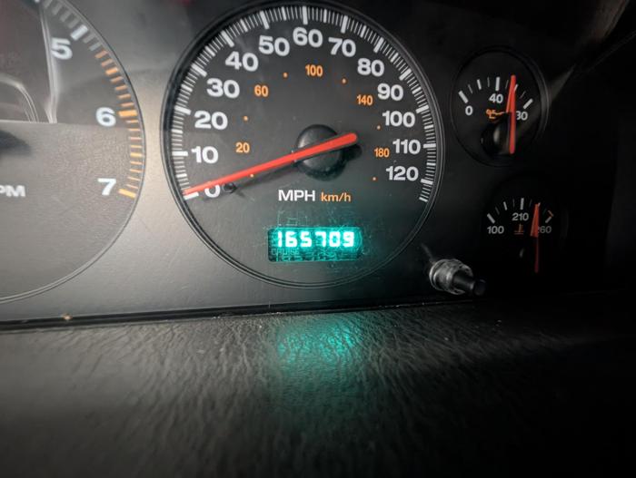2000 jeep grand-cherokee laredo-4wd with 165709 miles for sale near elk-river, minnesota 71adf402cf2d4973a4463ada1b3aea27.jpg