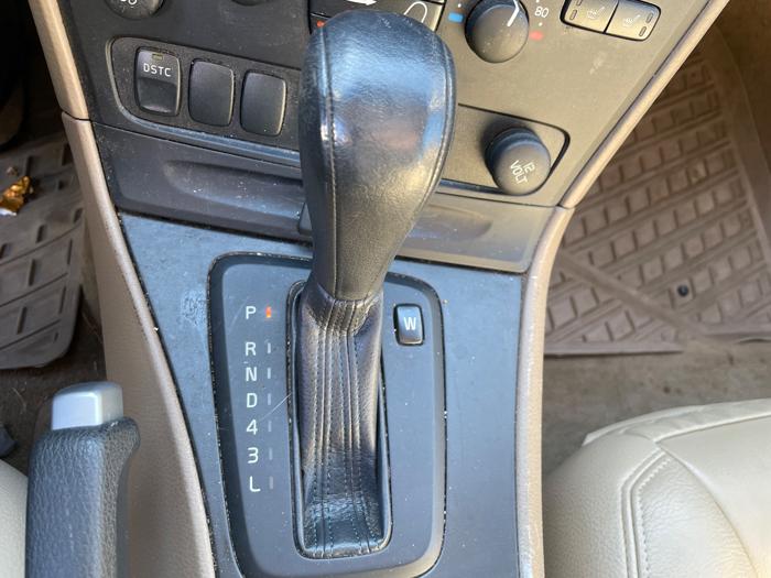 2004 volvo v70 2.5t with 189817 miles for sale near elk-river, minnesota 71ba57426e9e4405a40e24f624bc118a.jpeg