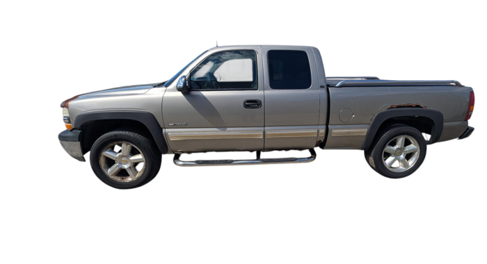 2001 chevrolet silverado-1500 ext.-cab-short-bed-4wd with 212525 miles for sale near elk-river, minnesota 71bee005c67543009a5c21c9b7369181.png
