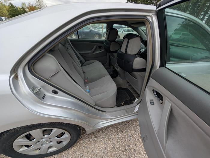 2010 toyota camry le-6-spd-at with 117426 miles for sale near elk-river, minnesota 71d6af967b3b45a5bc7df85dbe49130c.jpg