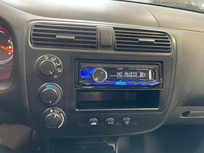 2004 honda civic lx-sedan with 179234 miles for sale near elk-river, minnesota 71f52c4914fa4139965d18c5cfce7885.jpeg