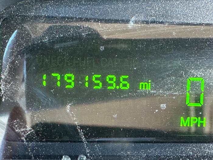 2004 lincoln town-car ultimate-l with 179159 miles for sale near elk-river, minnesota 720a84eda07749ed8645460daa0762c8.jpeg