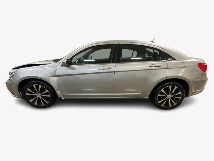 2013 chrysler 200 limited with 167553 miles for sale near elk-river, minnesota 720ea5cbf53d494f912897c8ba4f3c85.jpg
