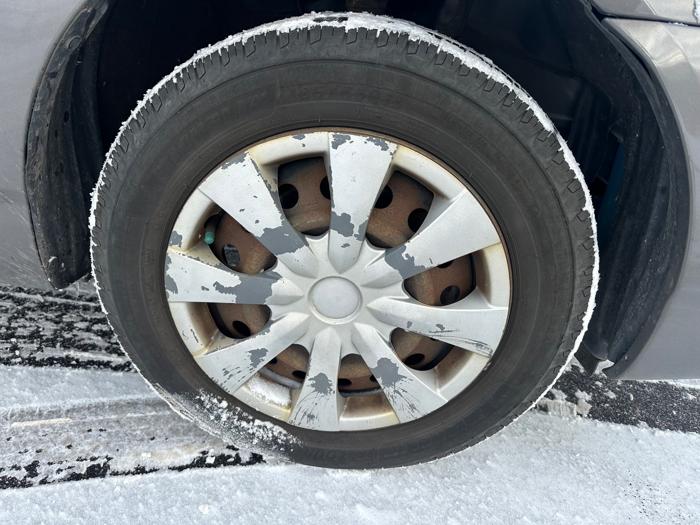 2007 toyota corolla ce with 299999 miles for sale near elk-river, minnesota 72136b9e5f3a422ea756be1bae738c6f.jpeg