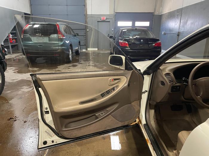 1996 lexus es 300 with 149180 miles for sale near elk-river, minnesota 721e684484954163bf5af5ecbf3e0f75.jpg