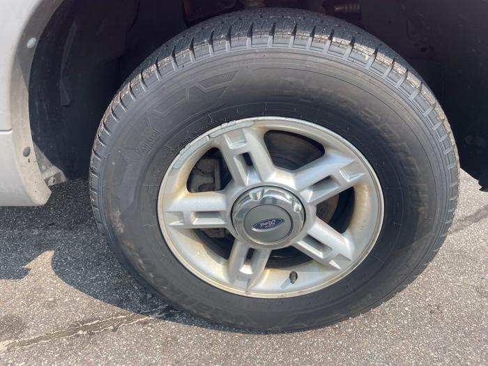 2002 ford explorer with 268813 miles for sale near elk-river, minnesota 722469f580f845fb9e6718ccb4bdaab8.jpeg