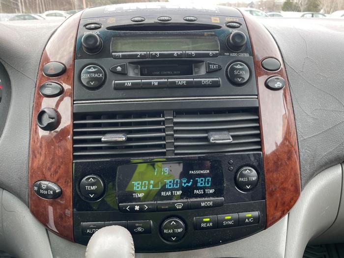 2004 toyota sienna xle with 207105 miles for sale near elk-river, minnesota 723a0156caf543b3bf3e1d1652298fab.jpeg