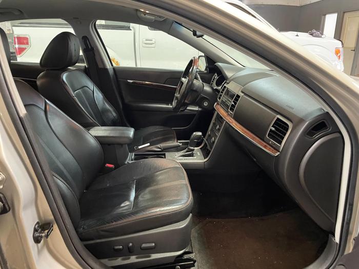 2010 Lincoln MKZ