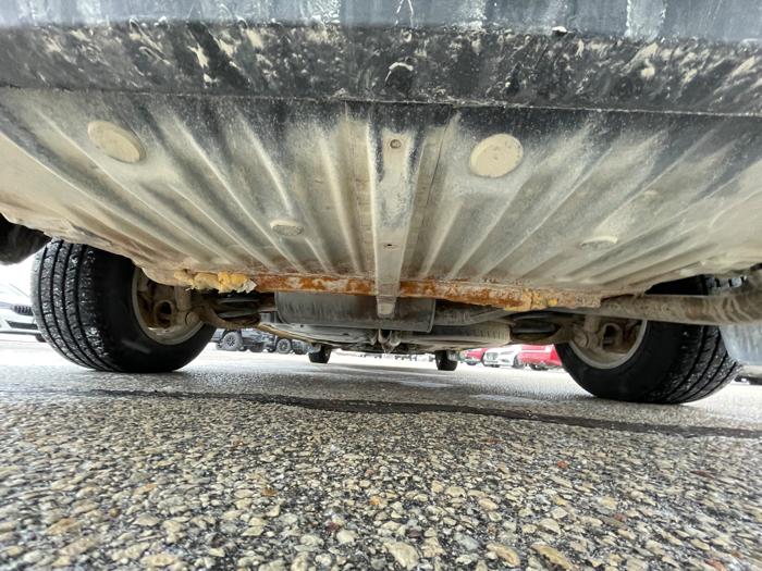 2009 toyota sienna ce-fwd-7-passenger with 230582 miles for sale near rochester, minnesota 72b21bd5e4e547aeadf6666377cb95e9.jpeg