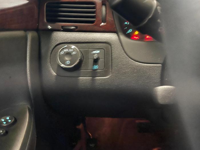 2009 chevrolet impala ls with 178470 miles for sale near elk-river, minnesota 72b354a45bd14c96809e24d254906b79.jpg