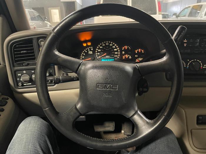 2002 GMC Yukon