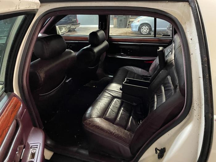 1995 cadillac deville with 172080 miles for sale near elk-river, minnesota 72cae3b5d9b742829ef2743af1d086fa.jpg