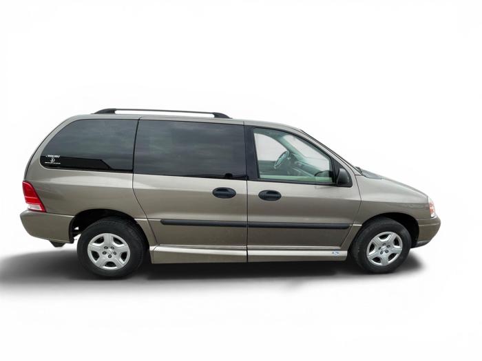 2006 ford freestar se with 70099 miles for sale near elk-river, minnesota 72e26379053b44548bfaec6354af2163.jpg