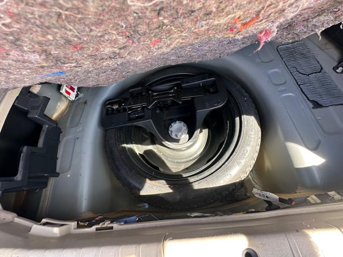 2004 toyota prius 4-door-liftback with 174895 miles for sale near elk-river, minnesota 730ad8386c174b05ab72a1fe747ac891.jpeg