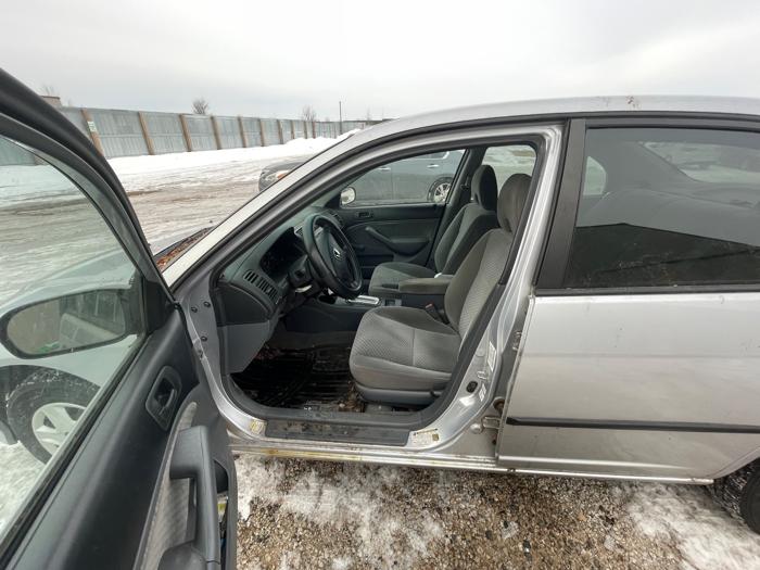 2005 honda civic sedan with 169060 miles for sale near elk-river, minnesota 732416254b3d40f8b0afeb68f8c72c2d.jpeg