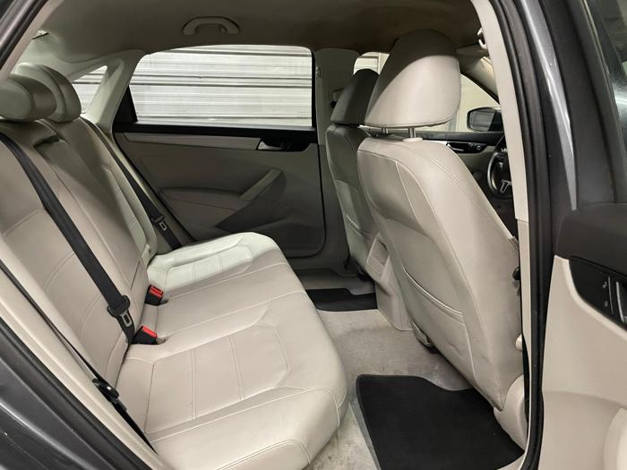 2015 volkswagen passat 1.8t-s with 112249 miles for sale near elk-river, minnesota 73270695d9704813be78efab2c0b61f3.jpg