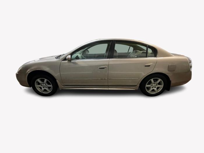 2005 nissan altima sl with 180684 miles for sale near elk-river, minnesota 7359c69b4a714aad9544a8e94cc87cf7.jpg