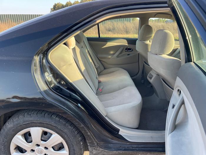 2010 toyota camry le-6-spd-at with 218566 miles for sale near elk-river, minnesota 7359e95fca53439bbaea102db92a9043.jpeg