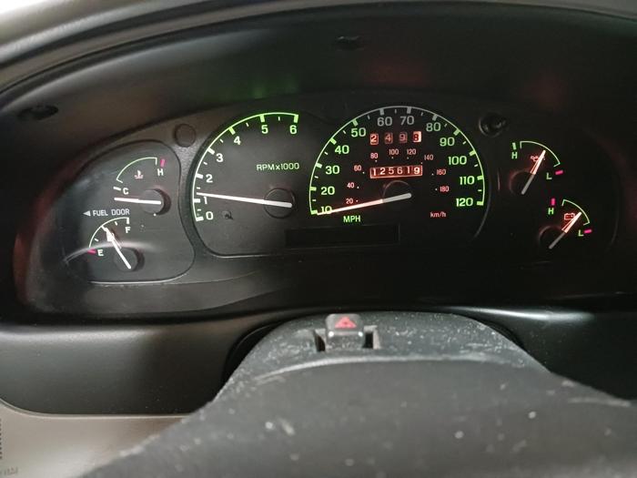 2000 ford explorer sport-2-door-4wd with 125619 miles for sale near elk-river, minnesota 736b28439d47414cb7563cb92c652d37.jpg