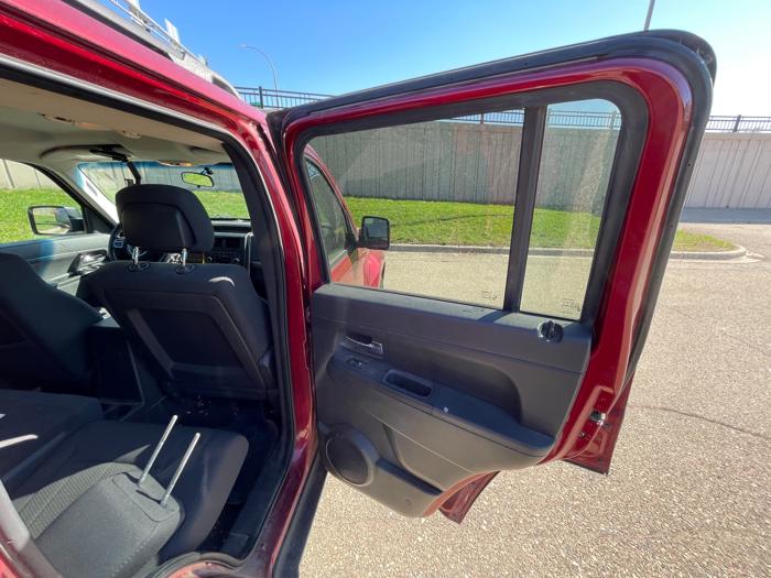 2011 jeep liberty sport-4wd with 186082 miles for sale near burnsville, minnesota 737141a77a454371b835444d7d2f807e.jpeg