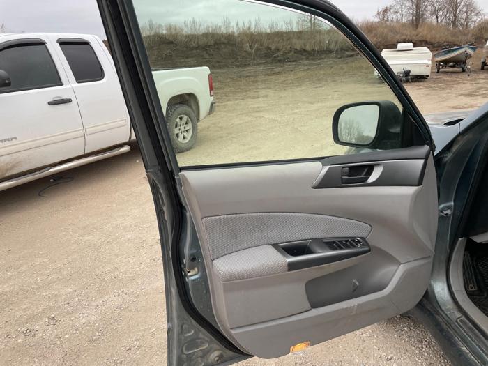 2012 subaru forester 2.5x with 109330 miles for sale near elk-river, minnesota 737fffd7a809462f9064c31bcff31a84.jpg