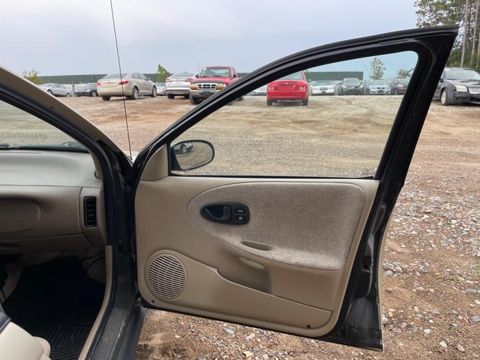 1999 saturn sl sl2 with 73564 miles for sale near elk-river, minnesota 738185536e3b47d192b80e4ab186e4b8.jpeg