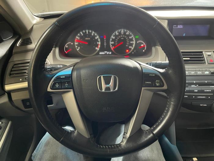 2009 honda accord ex-l with 222551 miles for sale near elk-river, minnesota 73955b17834d4342907370f43b27db78.jpg