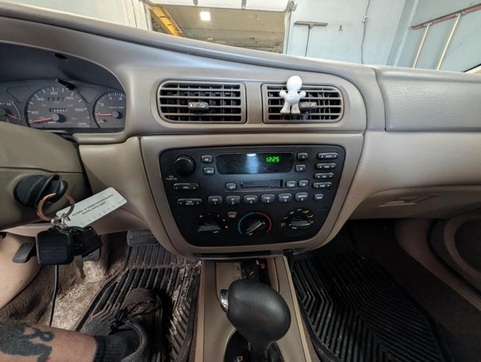2003 ford taurus se-ffv with 138661 miles for sale near elk-river, minnesota 7398880427f94741b3a4a98b89a724ca.jpg