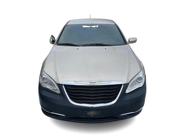 2014 chrysler 200 touring with 138964 miles for sale near elk-river, minnesota 73a2663176074c57977998f1ed95a62a.jpg