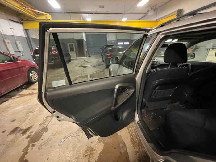 2009 toyota rav4 sport-i4-4wd with 221235 miles for sale near elk-river, minnesota 73a8d7a52c1c4608bbd5eb45473b2f96.jpeg