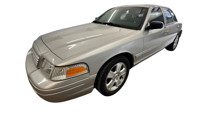 2006 ford crown-victoria lx with 165269 miles for sale near elk-river, minnesota 73bb93c8325447dfa133577eb617e379.png