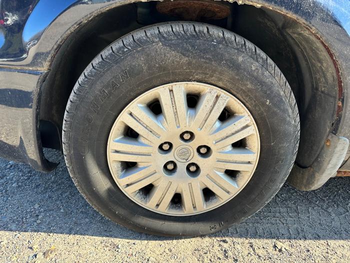 2006 chrysler town-&-country base with 141271 miles for sale near elk-river, minnesota 73e7432bcd6841fc93ae8399e3e259dd.jpeg