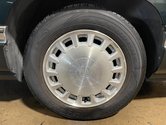 1996 cadillac deville with 110142 miles for sale near elk-river, minnesota 73e9ab3889bd4918a45c26255d561aed.jpg