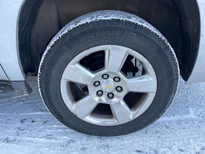 2015 chevrolet suburban lt-1500-4wd with 195173 miles for sale near white-bear-lake, minnesota 742fc4abd75941daa01503d5ccecb419.jpeg