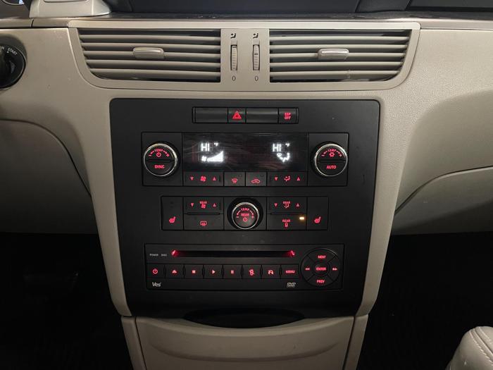 2010 volkswagen routan premium with 140982 miles for sale near elk-river, minnesota 748b21776bc0422a92f4ef1381d3c2e1.jpg