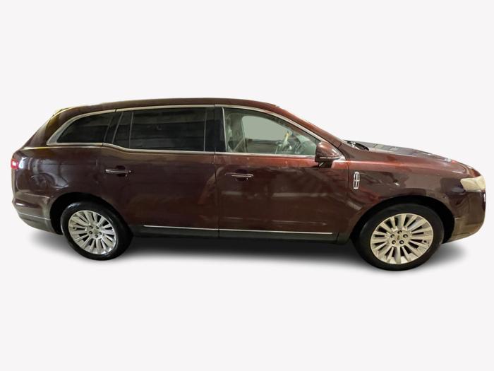 2010 lincoln mkt base with 169090 miles for sale near elk-river, minnesota 74ad5dee8df949bf9bd28ffae9a6f572.jpg