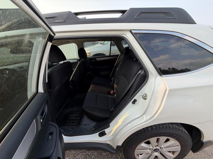 2015 subaru outback 2.5i-premium with 219283 miles for sale near elk-river, minnesota 74b4a2b6e3a54fc381d02956adedf8c4.jpeg