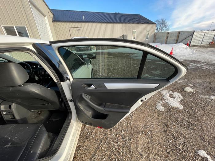 2013 volkswagen jetta se with 195170 miles for sale near elk-river, minnesota 750302765c094f40bf69220105cac397.jpeg