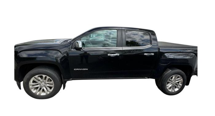2017 gmc canyon slt-crew-cab-4wd-short-box with 186912 miles for sale near elk-river, minnesota 753885a740de48f197af9c2d66462f35.jpg