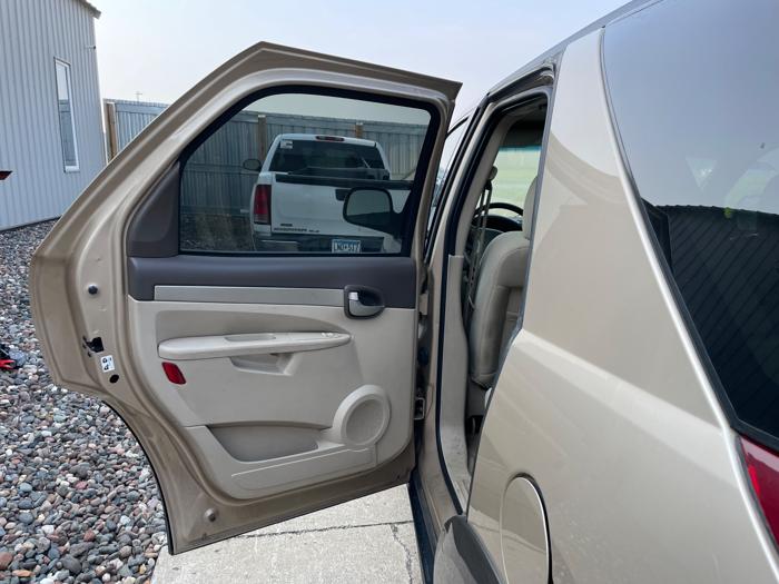 2004 buick rendezvous cx-2wd with 169054 miles for sale near elk-river, minnesota 753f187536284a438557c76e78cca2d2.jpeg