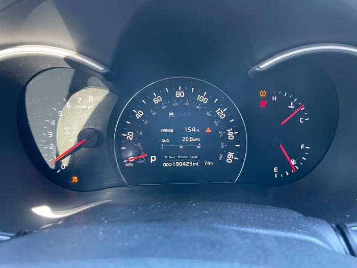 2015 kia sorento ex-v6-awd with 190425 miles for sale near rochester, minnesota 7562d2e6fdd046a29bd65b2b984f9bcf.jpeg