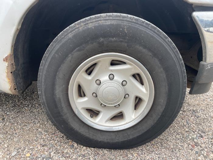 2001 ford f-250-sd xl-supercab-short-bed-2wd with 243301 miles for sale near elk-river, minnesota 75758189eaa84bbabbbb53c7f88abfa9.jpeg