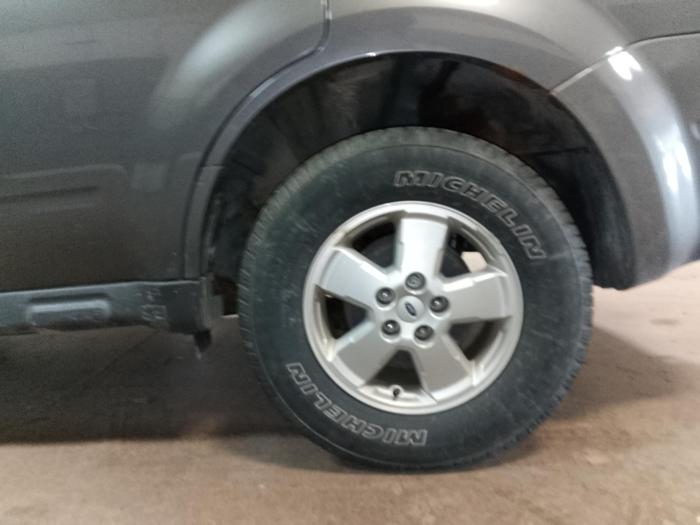 2010 ford escape xlt-4wd with 115715 miles for sale near elk-river, minnesota 75884472918b4af1953ff52bf5247226.jpg