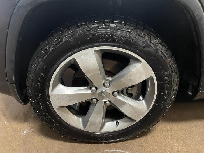 2014 jeep grand-cherokee limited with 162840 miles for sale near elk-river, minnesota 75a79a8842c341d29ab4d9baa7d5d4c4.jpg