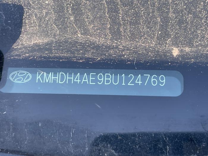 2011 hyundai elantra limited with 167103 miles for sale near elk-river, minnesota 75b400e57541491db30845cd21fc8ee5.jpeg